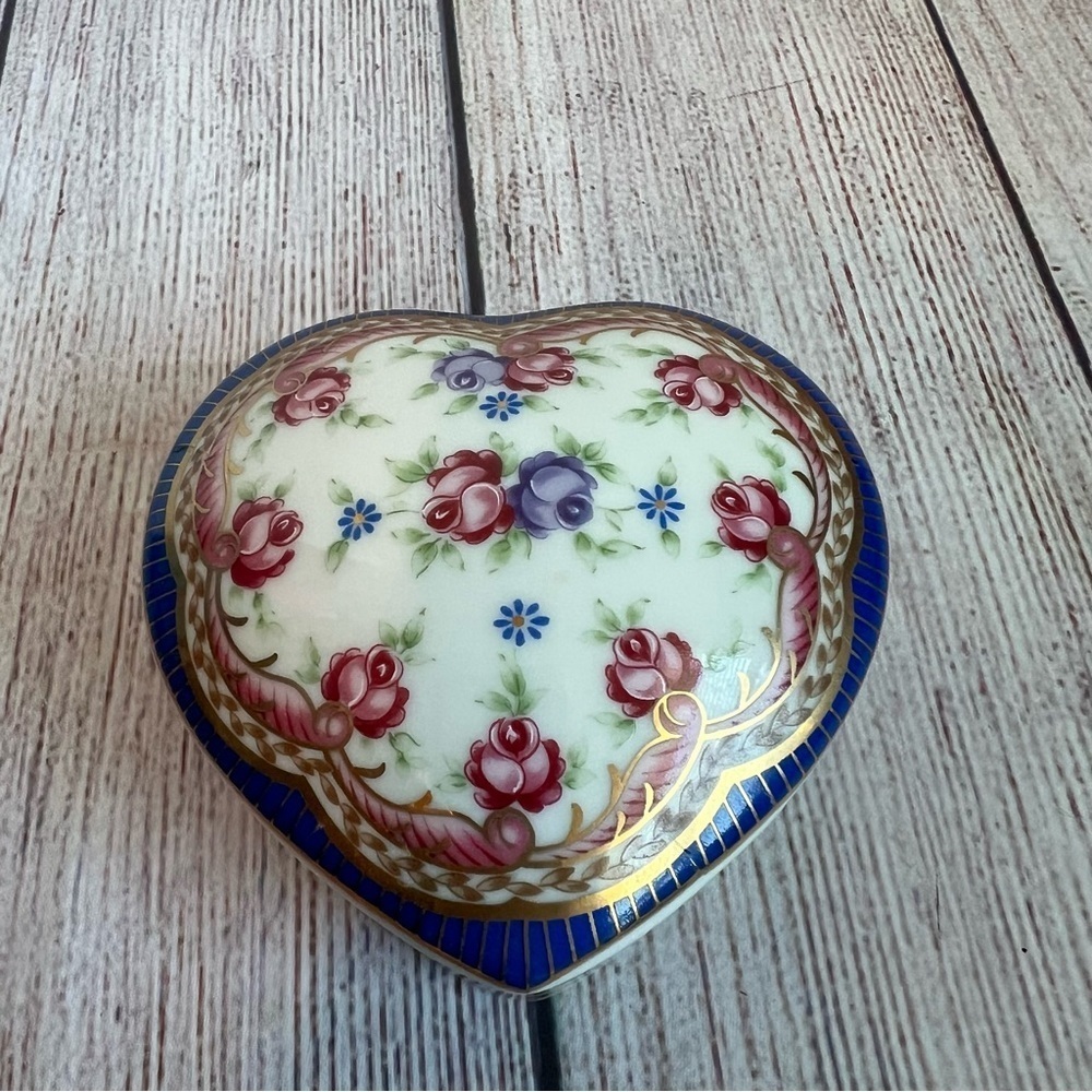 Lefton 1991 Japan Floral Heart Trinket Box Vintage